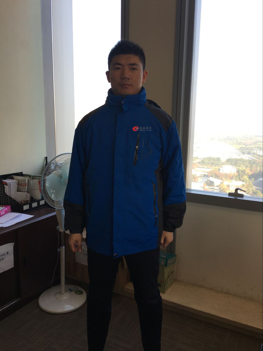 为 康城银行 提供 金融银行 职业装定制案例 - 01_金融银行封面图